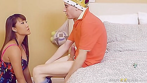 Milfr menacingo and asian worthless spritis abyization