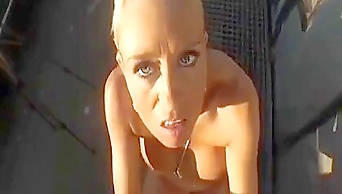 Sexy young blonde like majesticra