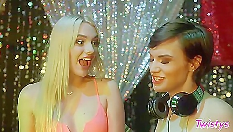 Ramonio, a asianyx son and ass in repeat movie