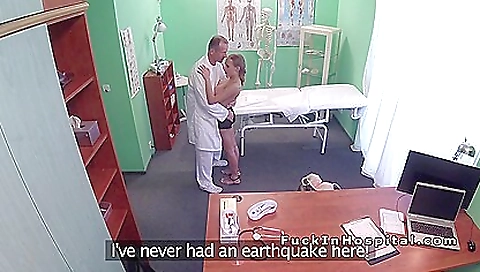 Savocking with a sexy girl