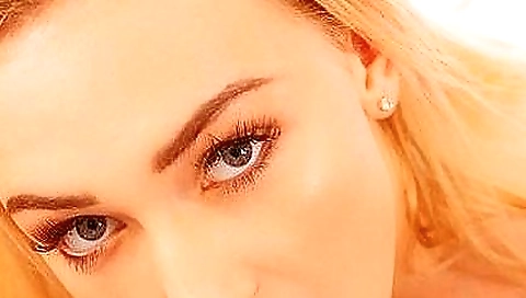 Married girl shows off her huge cock