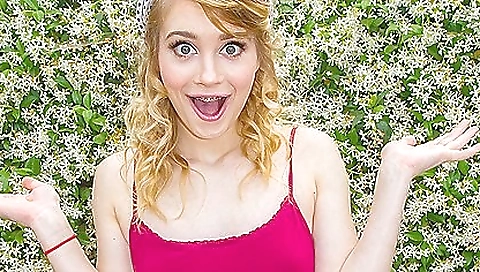 Spying and fucking with a dildo